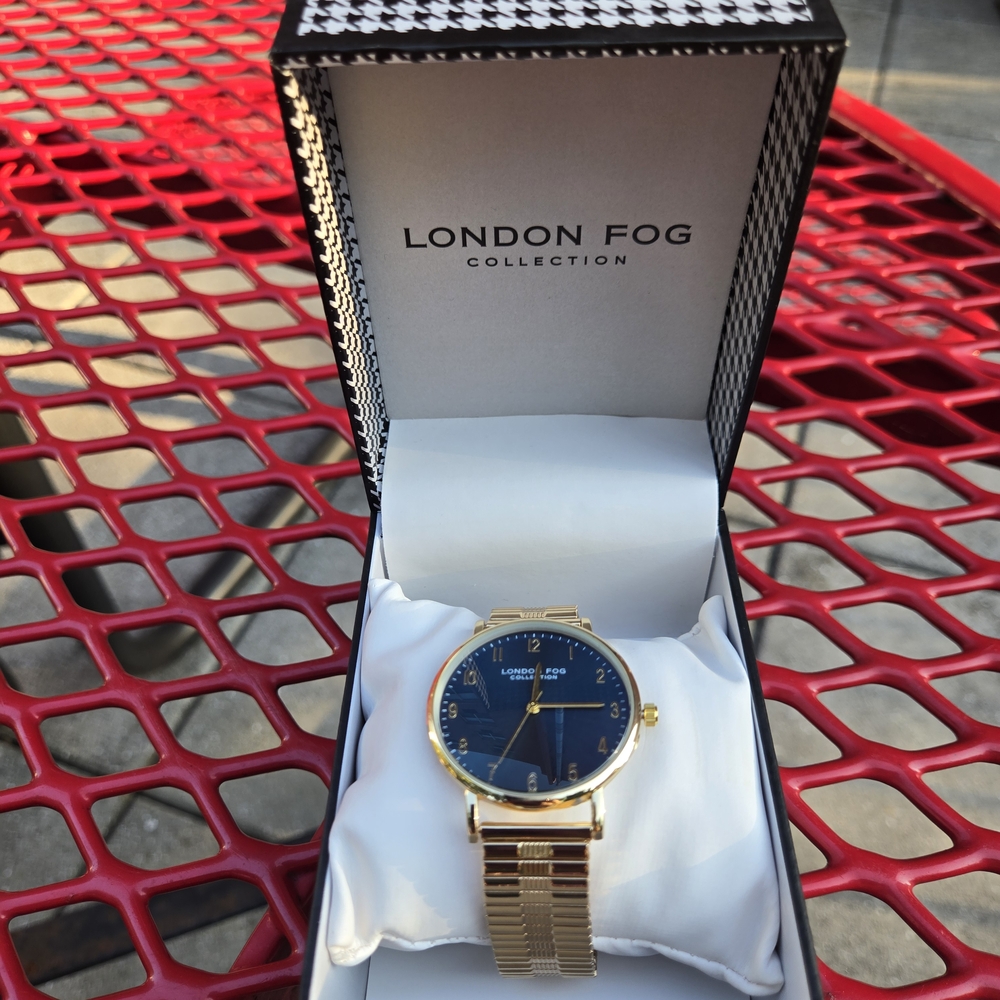 London Fog Classic Gold Watch with Navy Dial